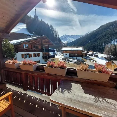Stilvolle 3,5 Dachwohnung 